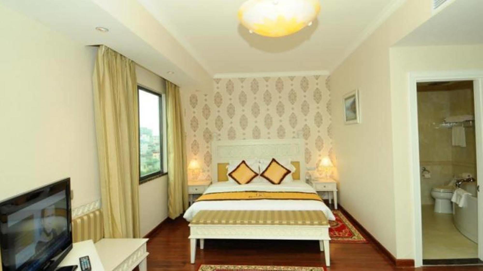 Royal Gate Hotel ฮานอย ภายนอก รูปภาพ