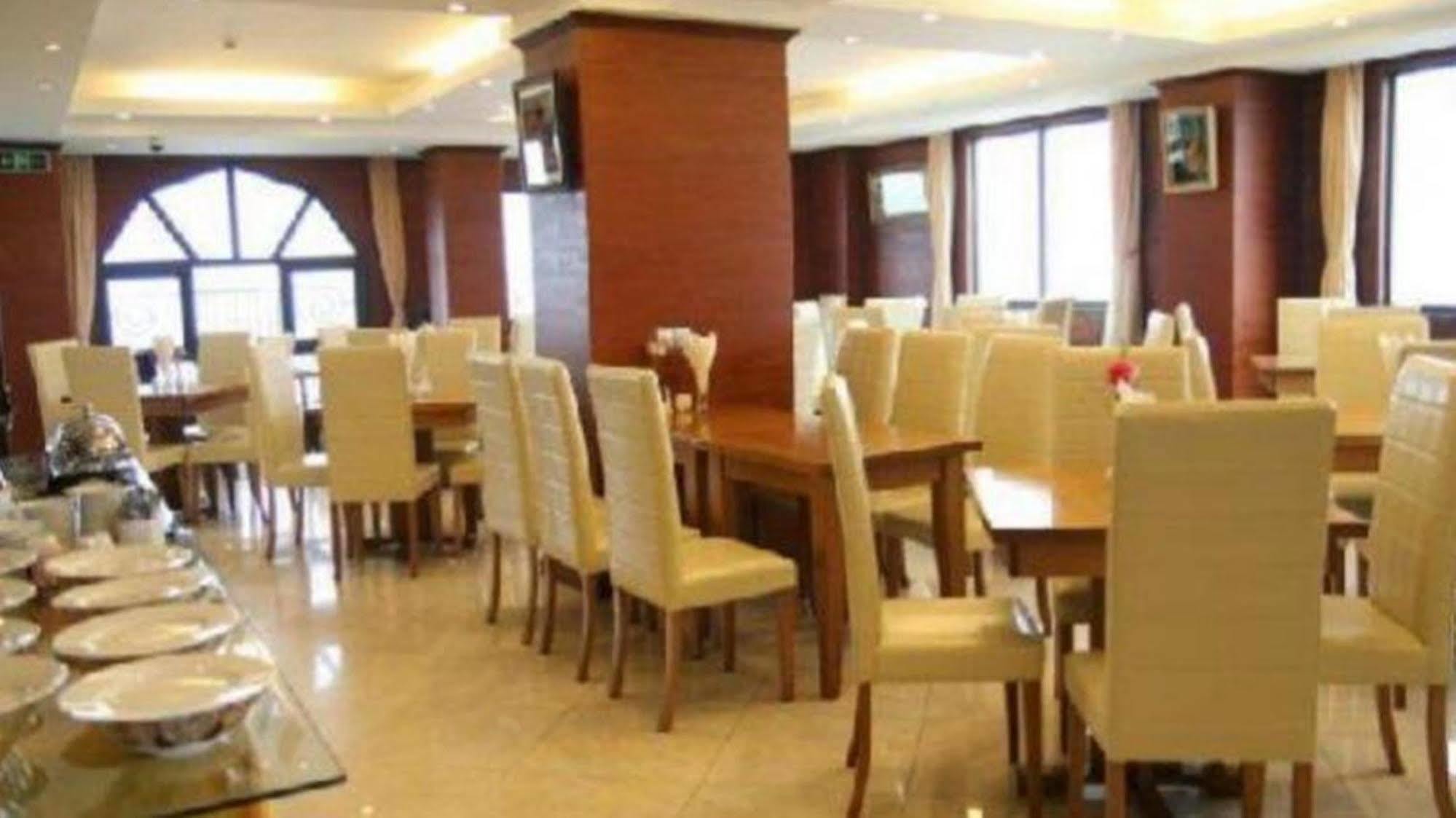 Royal Gate Hotel ฮานอย ภายนอก รูปภาพ